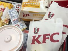 -肯德基(盘龙奥莱店)
