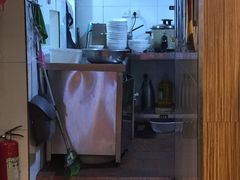-顺溜·手工刀削面·黑金店(铜锣湾店)
