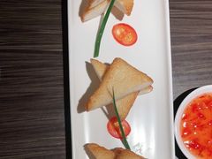 -胖哥俩肉蟹煲(华贸店)