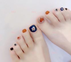 -Pink You美甲美睫纹绣定制中心