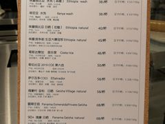 -梅龙镇广场