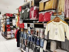 -优衣库(南京建邺万达广场店)