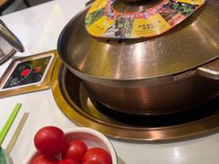 -润园四季椰子鸡火锅(卓越INTOWN店)