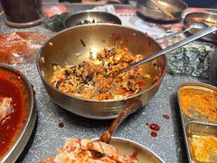 -草家酱蟹炭火烤肉店(珲春南路二店)