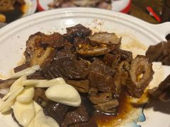 -老鼎万春卤菜(五代传承创始老店)