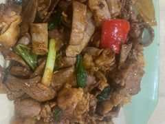 -标记美食新鲜猪杂(兴南大道店)