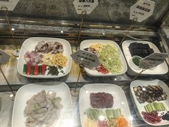 -鸽子侯·家宴·平价海鲜(市图书馆店)