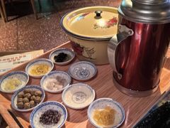 -新哥老官·畅吃123·美蛙世界(苏宁广场店)