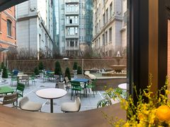 -潮一不贰·法式甜品·生日蛋糕·西式简餐(外滩店)