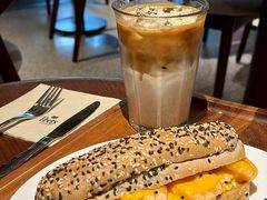 -Peet's 皮爷咖啡(东湖路手作店)