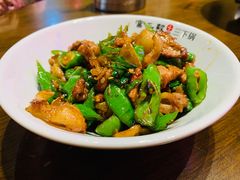 -富正毅三下锅(体育馆店)