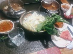 -牛品荟牛肉火锅(新城广场店)
