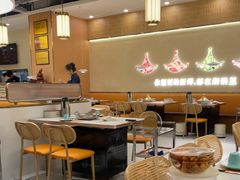 -黄记煌三汁焖锅(金凤万达广场店)