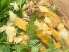 -甘掌门·化州驰名牛杂粉(越秀店)