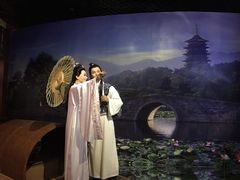 -金石蜡像馆