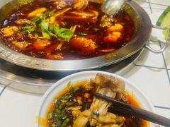 -蛙一刀·麻椒鱼火锅(金仙桥店)