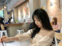 -愉市 Hippy Market(香榭里花园店)