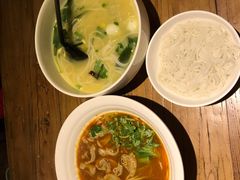 -茶花妹子云南餐厅(传媒大学店)