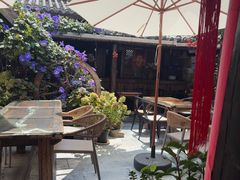 -巷里老院花园餐厅