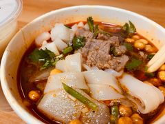 -江三王记牛杂馆(总店)
