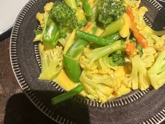 -宇安泰料(龙湖天街黑金店)