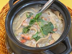 -官塘陈记鱼生·潮汕砂锅粥·牛肉火锅(潮枫路总店)