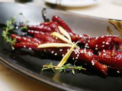 吮指鸡爪-桂满陇天书(南京德基旗舰店)