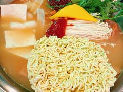 -富乐满 炸鸡&韩国料理 불로만(虹泉路店)