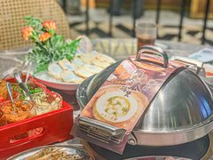 -禄婶鸡煲·打边炉