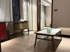 -府上酒店(广州火车站越秀公园地铁站店)