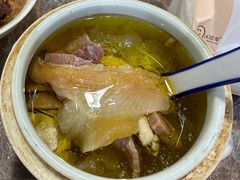 火腿土鸡炖鱼翅-徐军老汤店