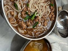 -正宗杨记普洱酸醋米线(总店)