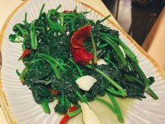 炝炒地瓜叶-山石榴·贵州菜(丰盛里店)