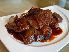 -新镇江酒家(南京西路店)