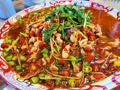鲜锅兔-遇见小厨·北京烤鸭·江湖菜·川菜(广福桥店)