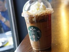 -星巴克(西藏路店)