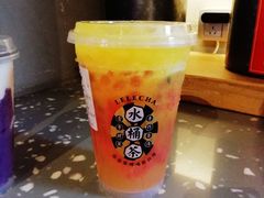 爆乐水桶茶-LELECHA乐乐茶(上海五角场万达广场店)