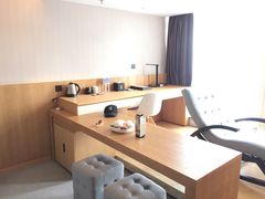 -优逸酒店(柳州窑埠古镇万象城店)