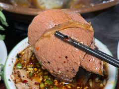 -朝伟清真铜瓢牛肉馆(三十年老·店)