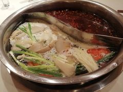 -岗上渣渣老火锅(两路口店)