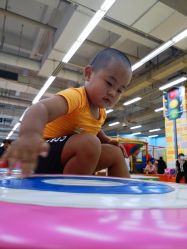 -嘟嘟乐儿童乐园(卜蜂莲花店)