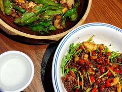 -老长沙湘菜馆(凤凰路店)
