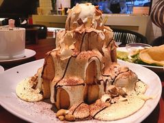 焦糖坚果吐司金字塔-卡朋厨房(289艺术园区店)