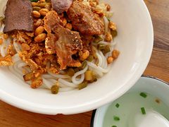 -牛八宝桂林米粉(八里庄店)