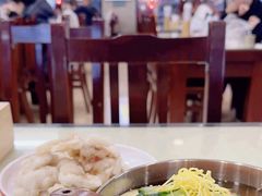 -服务大楼冷面(延大店)