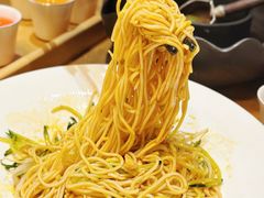 -柒月小火炉·新派川菜(金狮广场店)