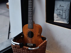 -J's Cafe Lab