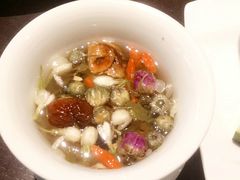 -菌自在·云南野生菌火锅(长安万达店)