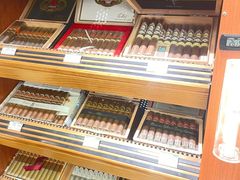 -LaClub雪茄店(上海浦东香格里拉店)