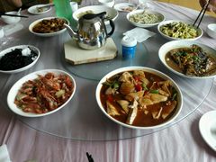 -天乐农家鱼头王(天目湖店)